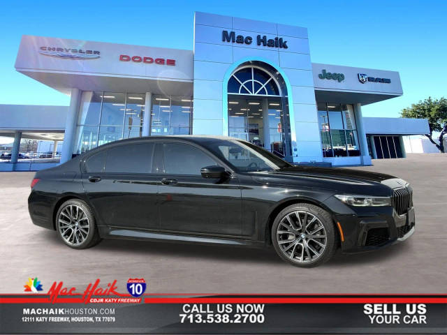 2021 BMW 7 Series 740i RWD photo