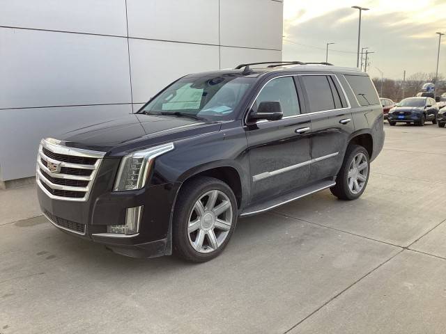 2020 Cadillac Escalade Luxury 4WD photo