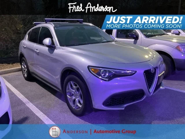 2020 Alfa Romeo Stelvio AWD photo