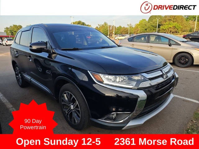 2017 Mitsubishi Outlander SE FWD photo