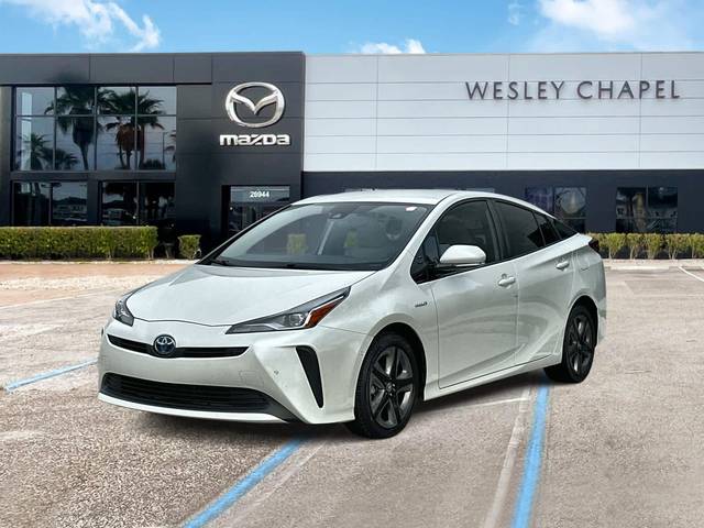 2020 Toyota Prius XLE FWD photo