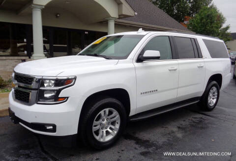 2019 Chevrolet Suburban LT 4WD photo