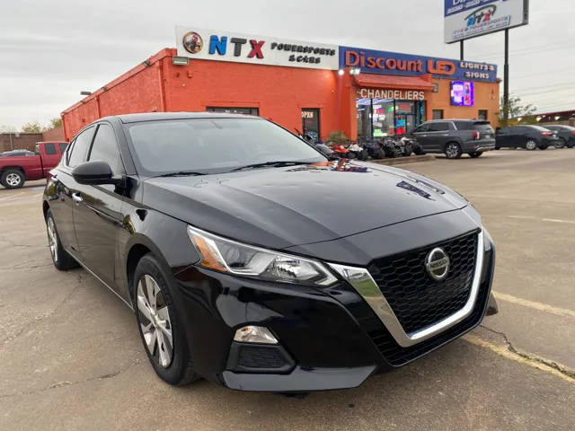 2019 Nissan Altima 2.5 S FWD photo