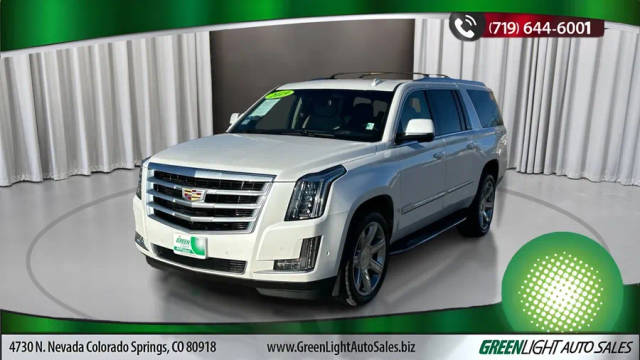 2019 Cadillac Escalade ESV Luxury 4WD photo