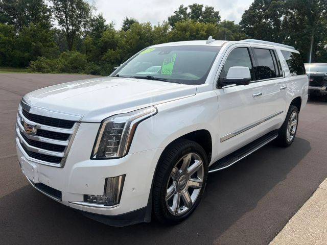 2019 Cadillac Escalade ESV Luxury 4WD photo