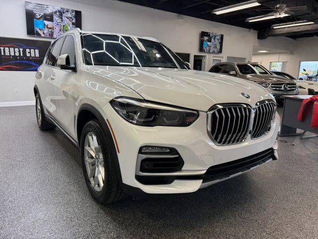 2019 BMW X5 xDrive40i AWD photo
