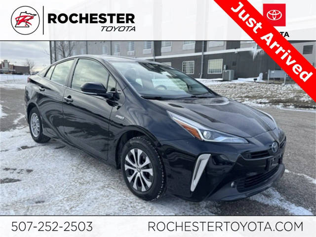 2020 Toyota Prius LE AWD photo