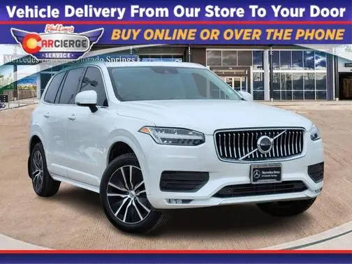 2020 Volvo XC90 Momentum AWD photo