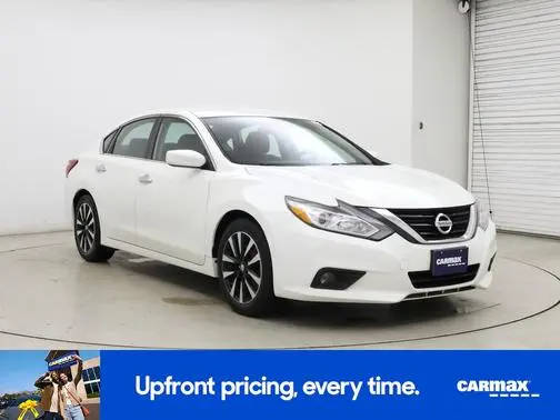 2018 Nissan Altima 2.5 SV FWD photo