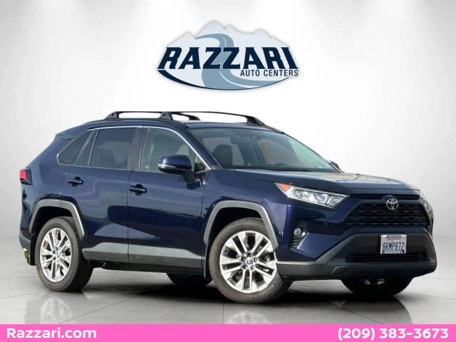 2020 Toyota RAV4 XLE Premium FWD photo