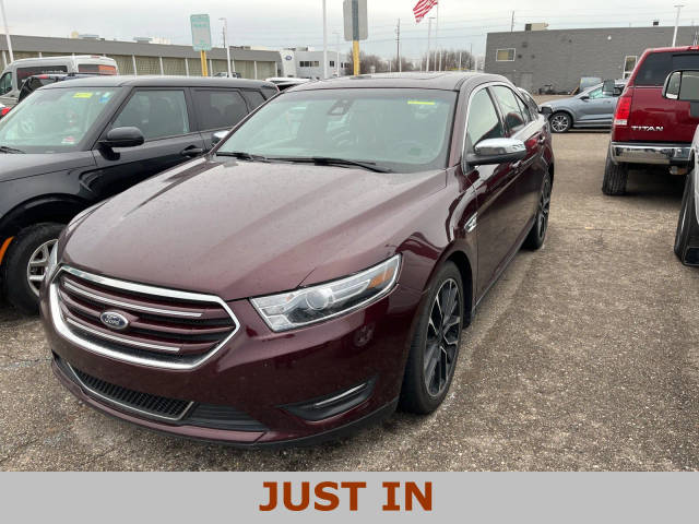 2019 Ford Taurus Limited AWD photo