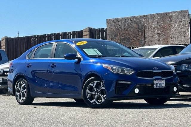 2020 Kia Forte LXS FWD photo