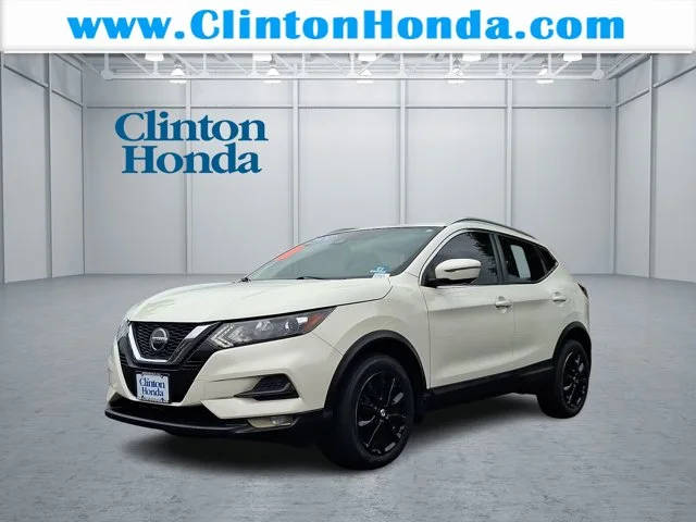 2020 Nissan Rogue Sport SV AWD photo