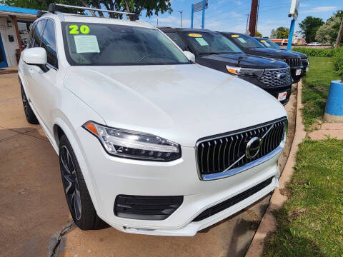 2020 Volvo XC90 Momentum AWD photo
