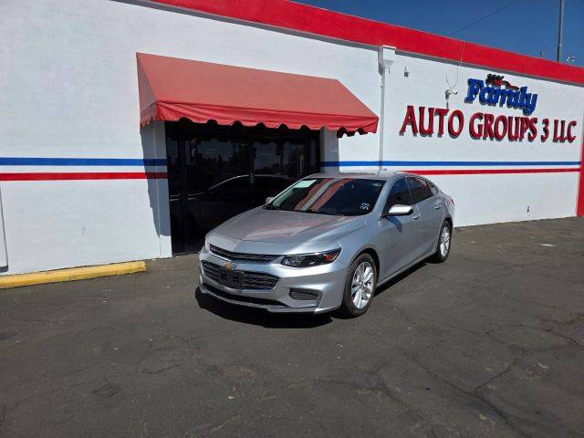 2017 Chevrolet Malibu LT FWD photo