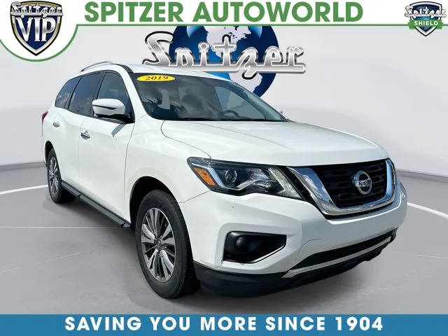 2019 Nissan Pathfinder SL 4WD photo