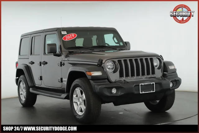 2019 Jeep Wrangler Unlimited Sport S 4WD photo