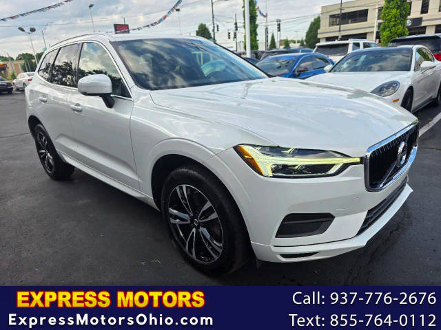 2020 Volvo XC60 Momentum AWD photo