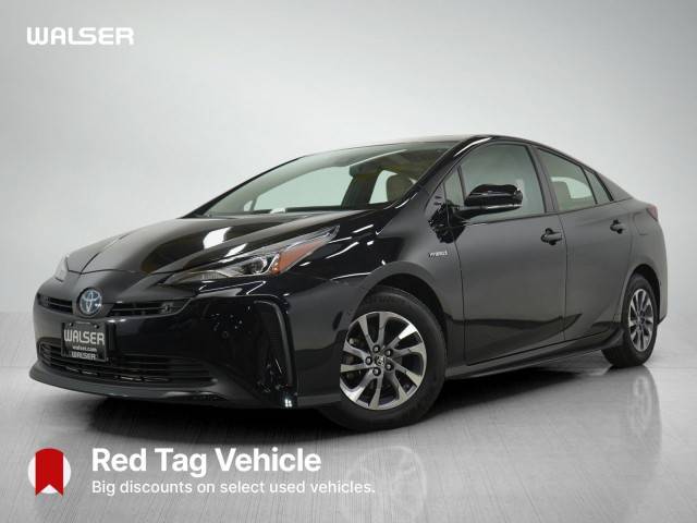 2019 Toyota Prius Limited FWD photo