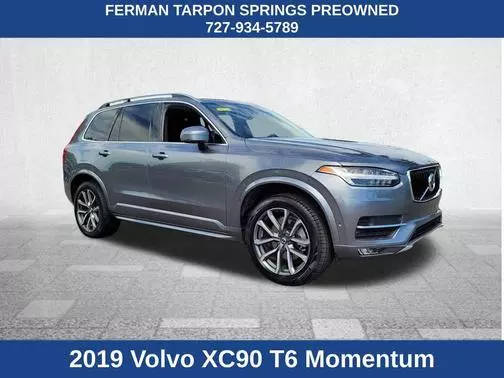 2019 Volvo XC90 Momentum AWD photo