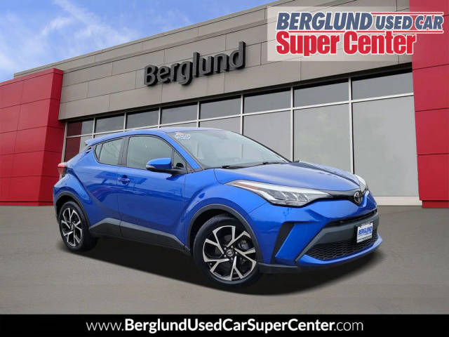 2020 Toyota C-HR XLE FWD photo