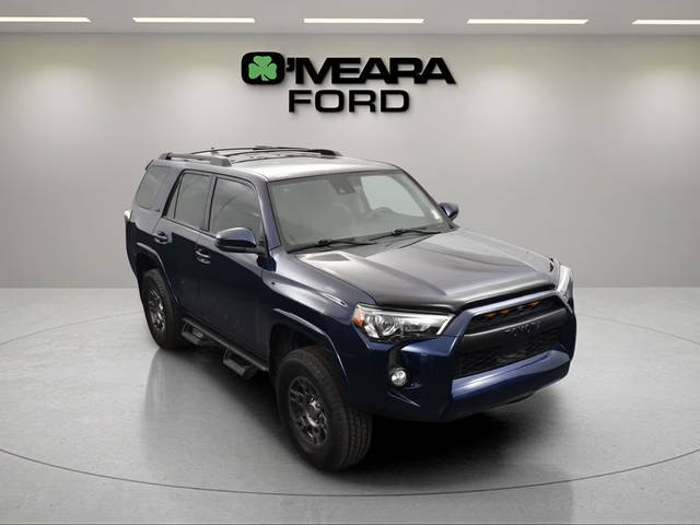 2020 Toyota 4Runner SR5 4WD photo