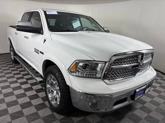 2018 Ram 1500 Laramie 4WD photo