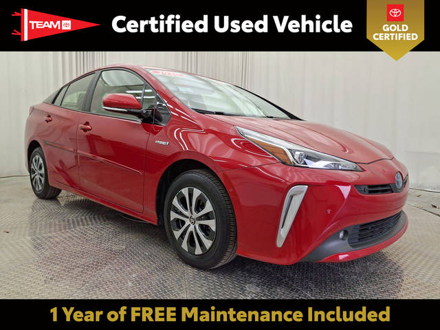 2020 Toyota Prius XLE AWD photo