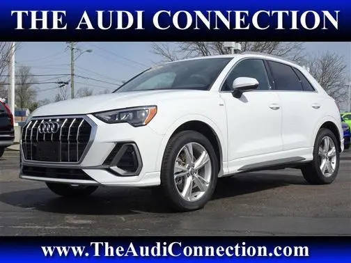 2020 Audi Q3 S line Premium AWD photo