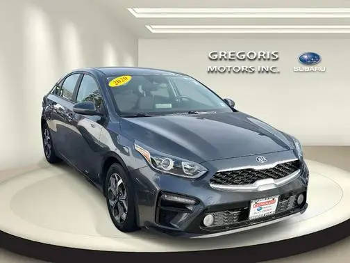 2020 Kia Forte LXS FWD photo