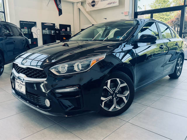 2020 Kia Forte LXS FWD photo