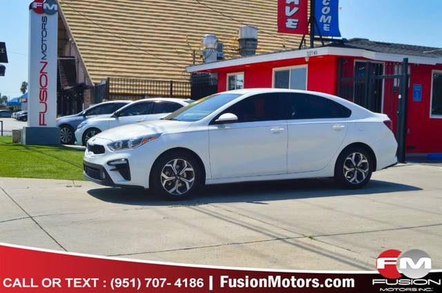 2020 Kia Forte LXS FWD photo