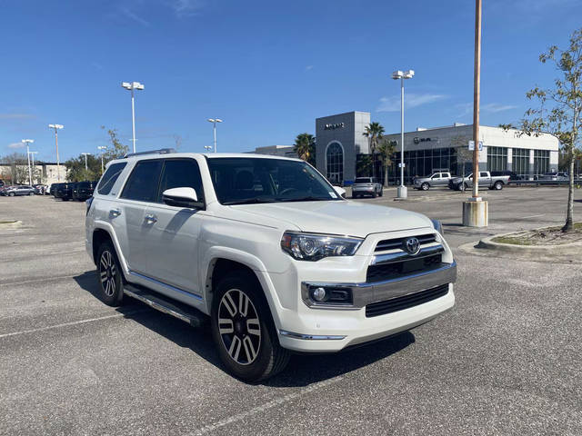 2020 Toyota 4Runner Limited 4WD photo