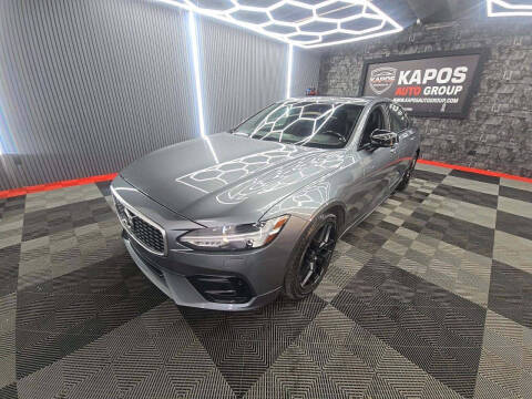 2020 Volvo S90 R-Design AWD photo