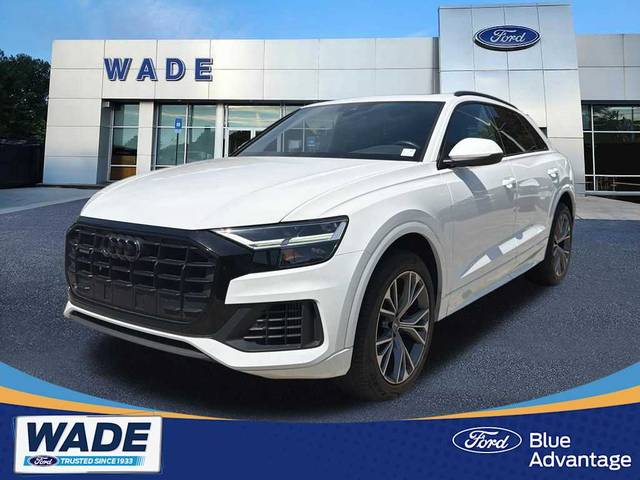 2020 Audi Q8 Premium AWD photo