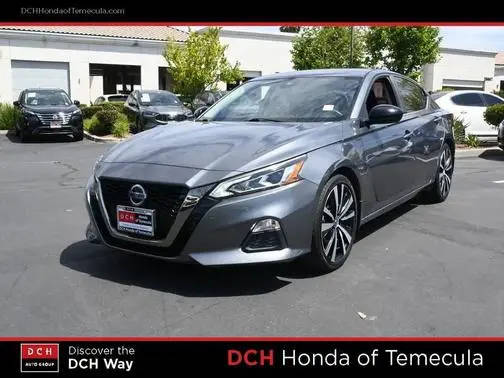2020 Nissan Altima 2.5 SR FWD photo