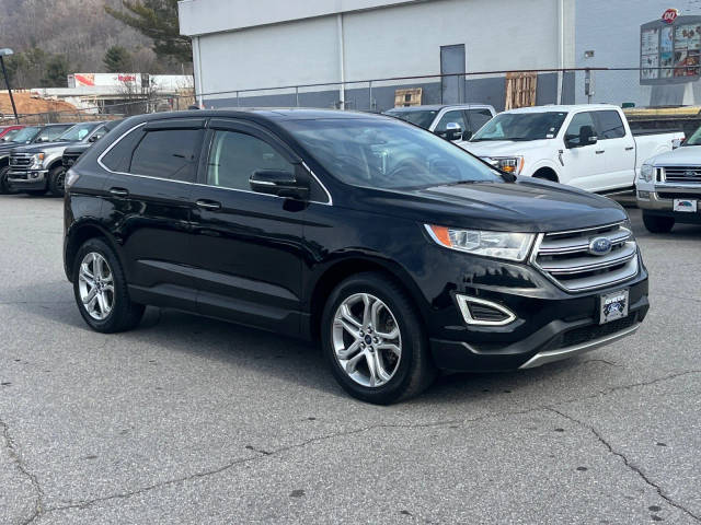 2018 Ford Edge Titanium AWD photo