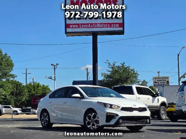 2020 Kia Forte LXS FWD photo