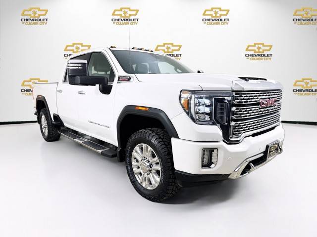 2020 GMC Sierra 2500HD Denali 4WD photo