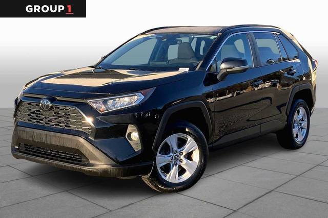 2019 Toyota RAV4 XLE AWD photo