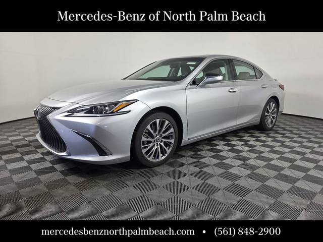 2019 Lexus ES ES 300h FWD photo