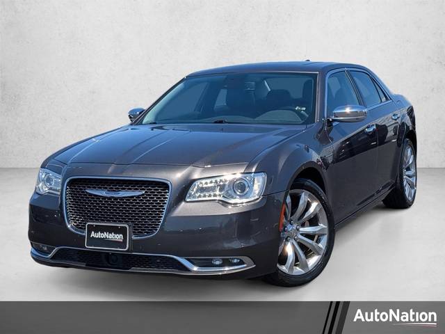 2019 Chrysler 300 Limited RWD photo