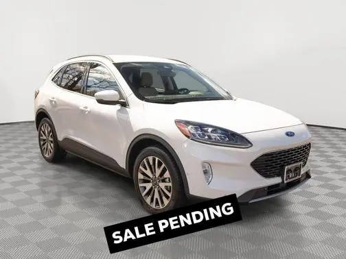 2020 Ford Escape Titanium AWD photo