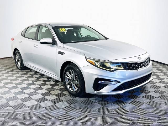 2019 Kia Optima LX FWD photo