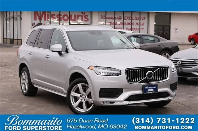 2020 Volvo XC90 Momentum AWD photo