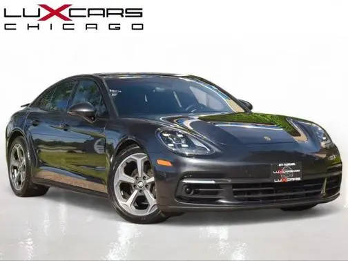 2020 Porsche Panamera 4 AWD photo