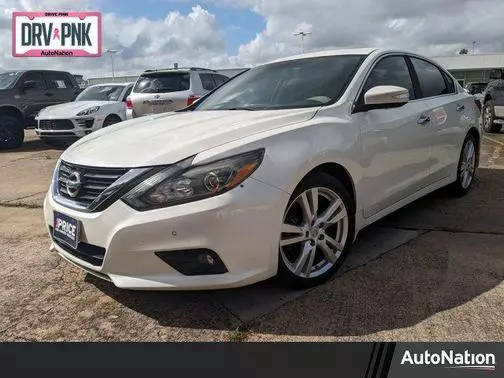 2017 Nissan Altima 3.5 SL FWD photo