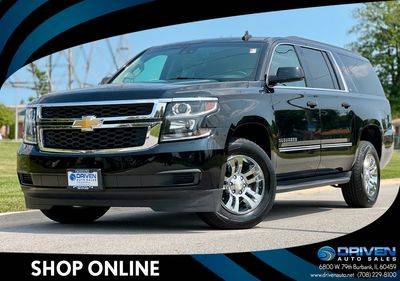 2019 Chevrolet Suburban LT 4WD photo