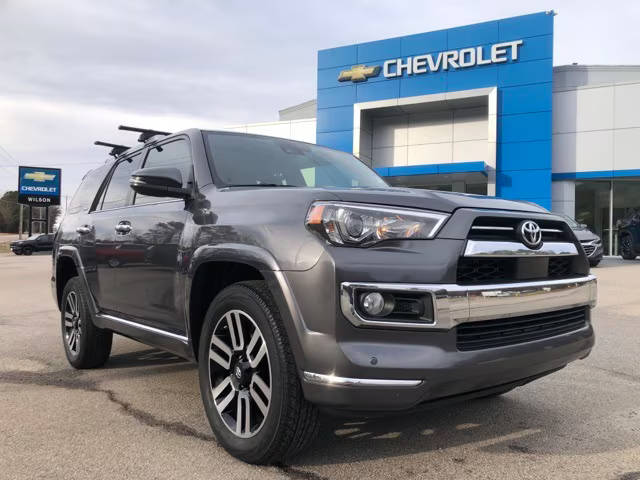 2020 Toyota 4Runner Limited 4WD photo