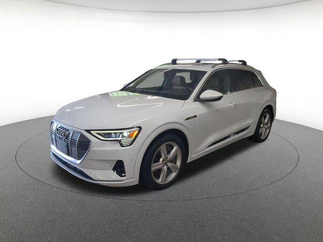 2019 Audi e-tron Premium Plus AWD photo